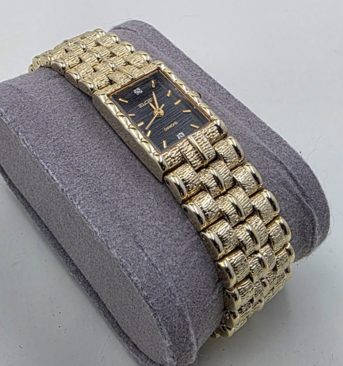 Vintage Elgin Gold Plated Rectangle Watch FG007N Black Textured Dial, Real Diamo
