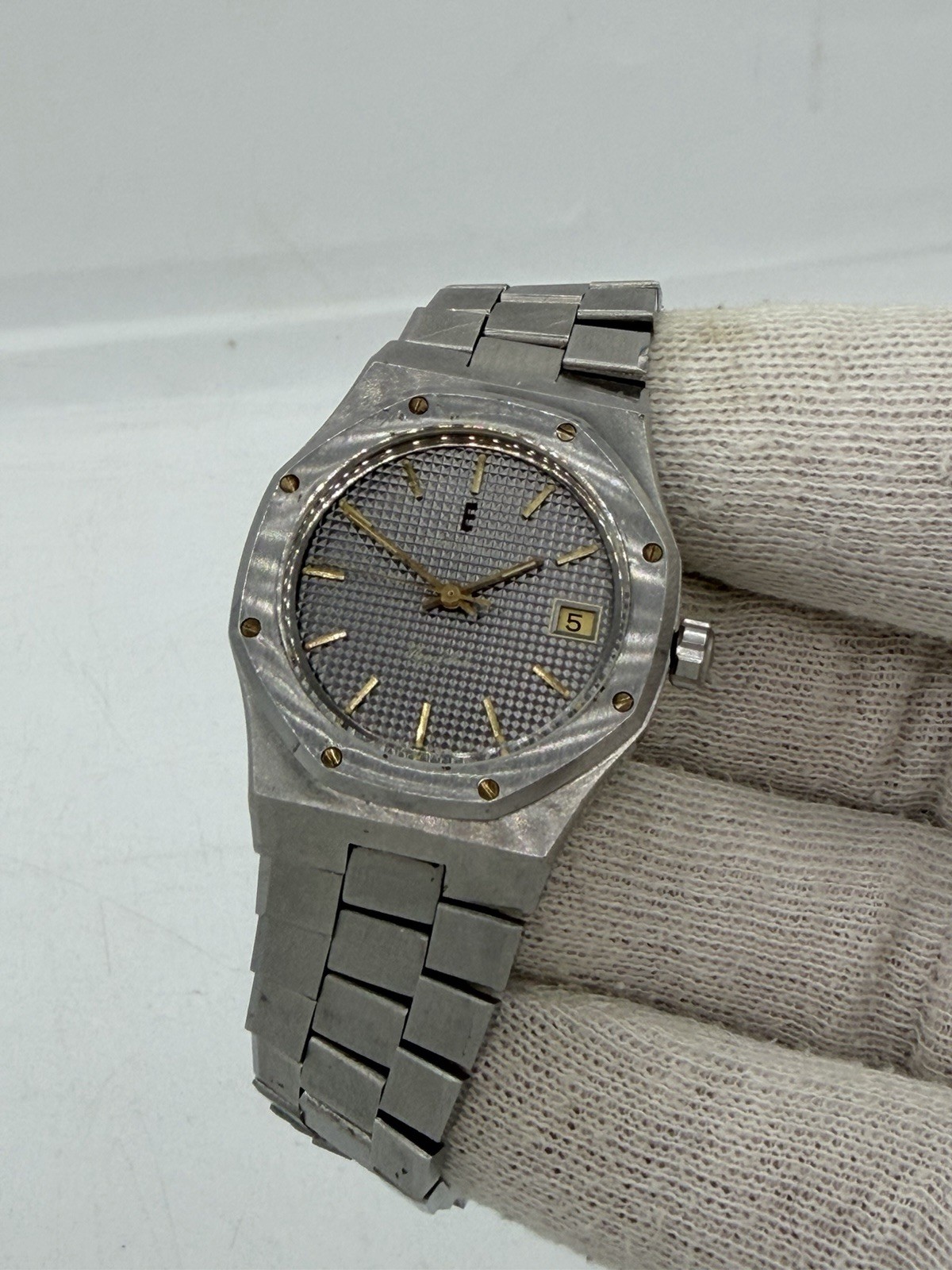 Extremely rare vintage Eberhard Royal Matic “Oak” steel gold Ref. 17175