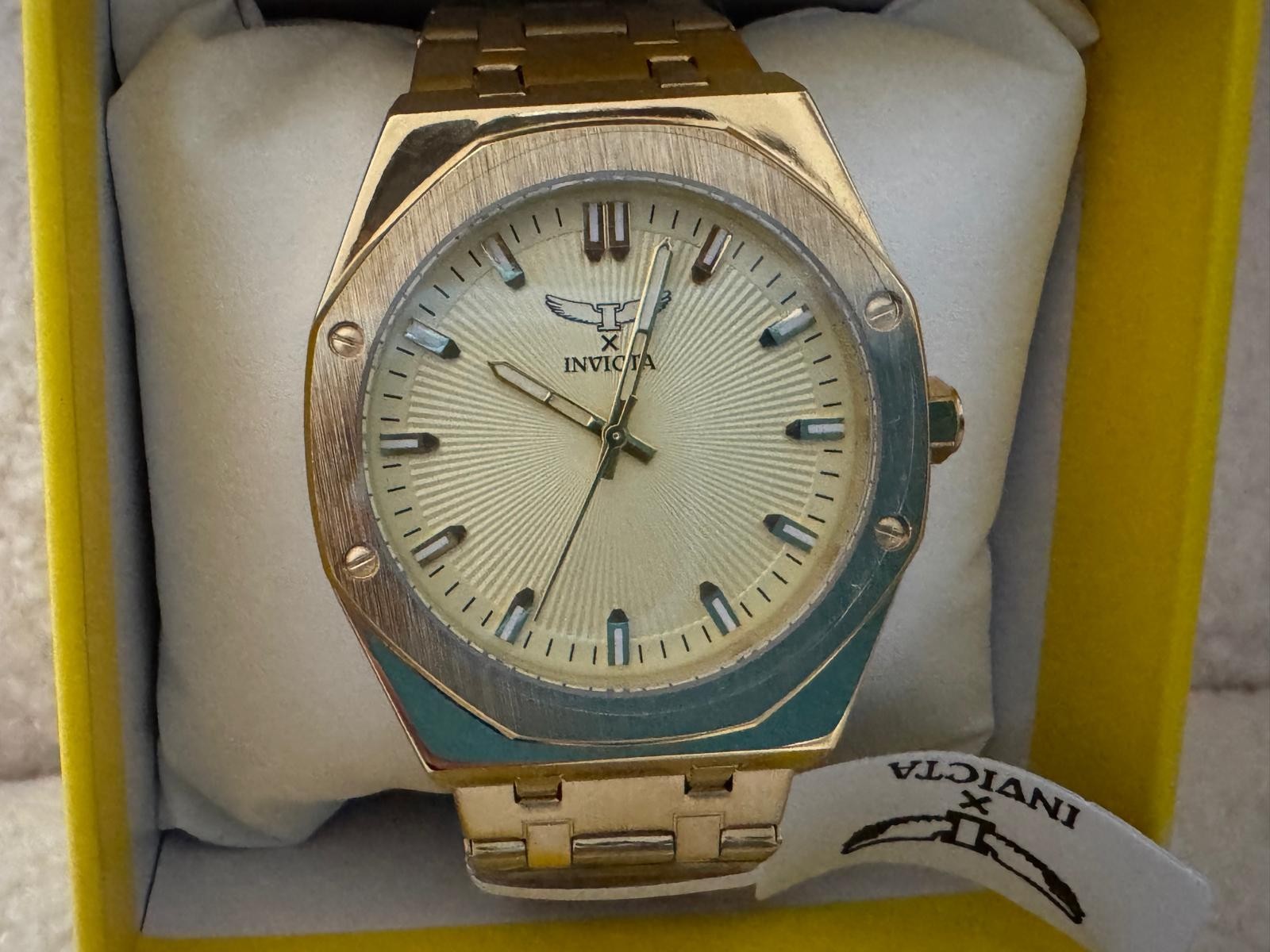 Invicta Specialty I by Invicta Men’s Watch – 42mm, Gold (69962)