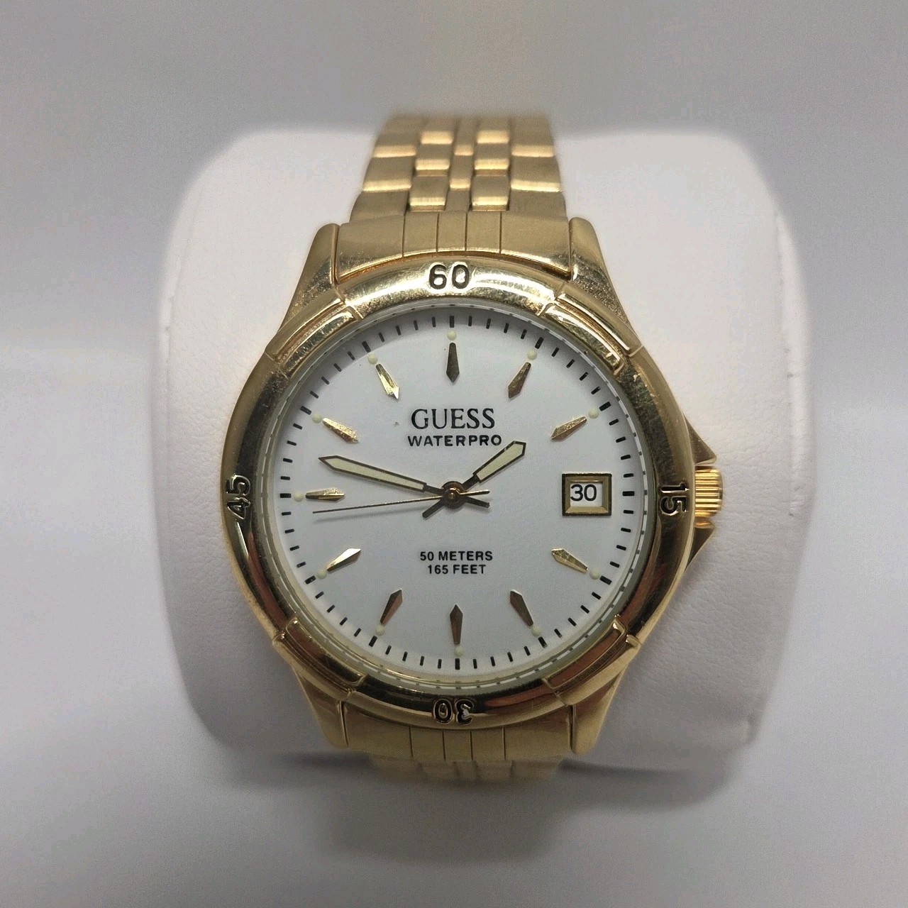 Guess Waterpro White Face Watch 50 Meters 165 Feet Water Resist New Battery