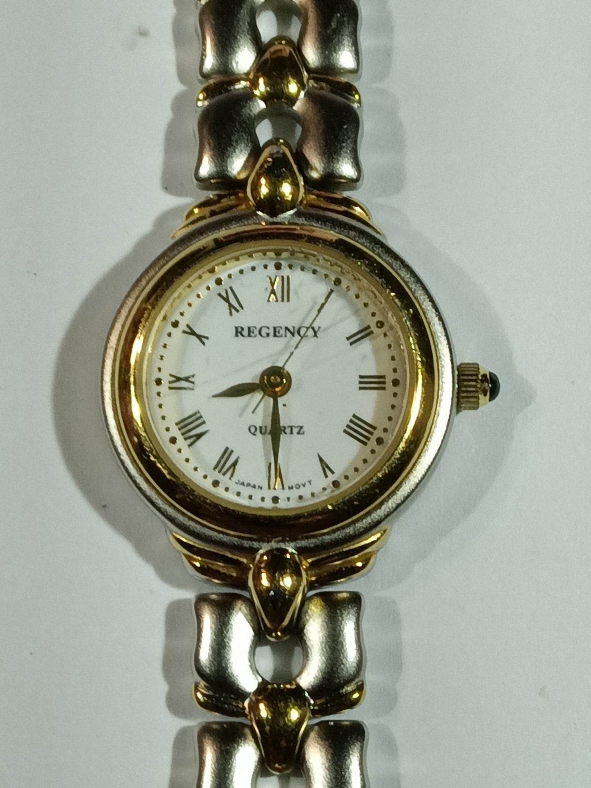 Vintage Ladies’ Regency Quartz Wristwatch Fashion Dress Watch
