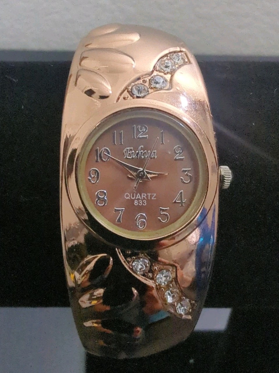 Fuhua 833 Quartz Analog Women’s Bracelet Watch Sz. 6 1/2″
