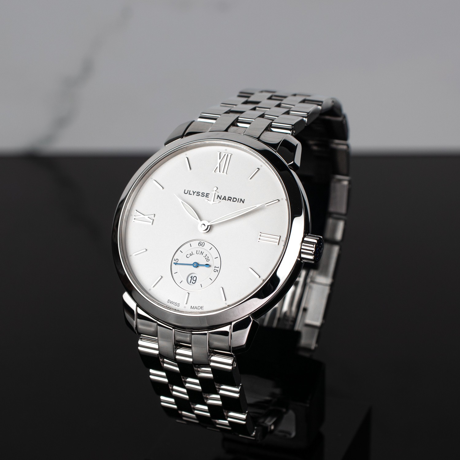Ulysse Nardin Classico Silver Dial Steel Bracelet 2020 40MM 3203-136-7/30