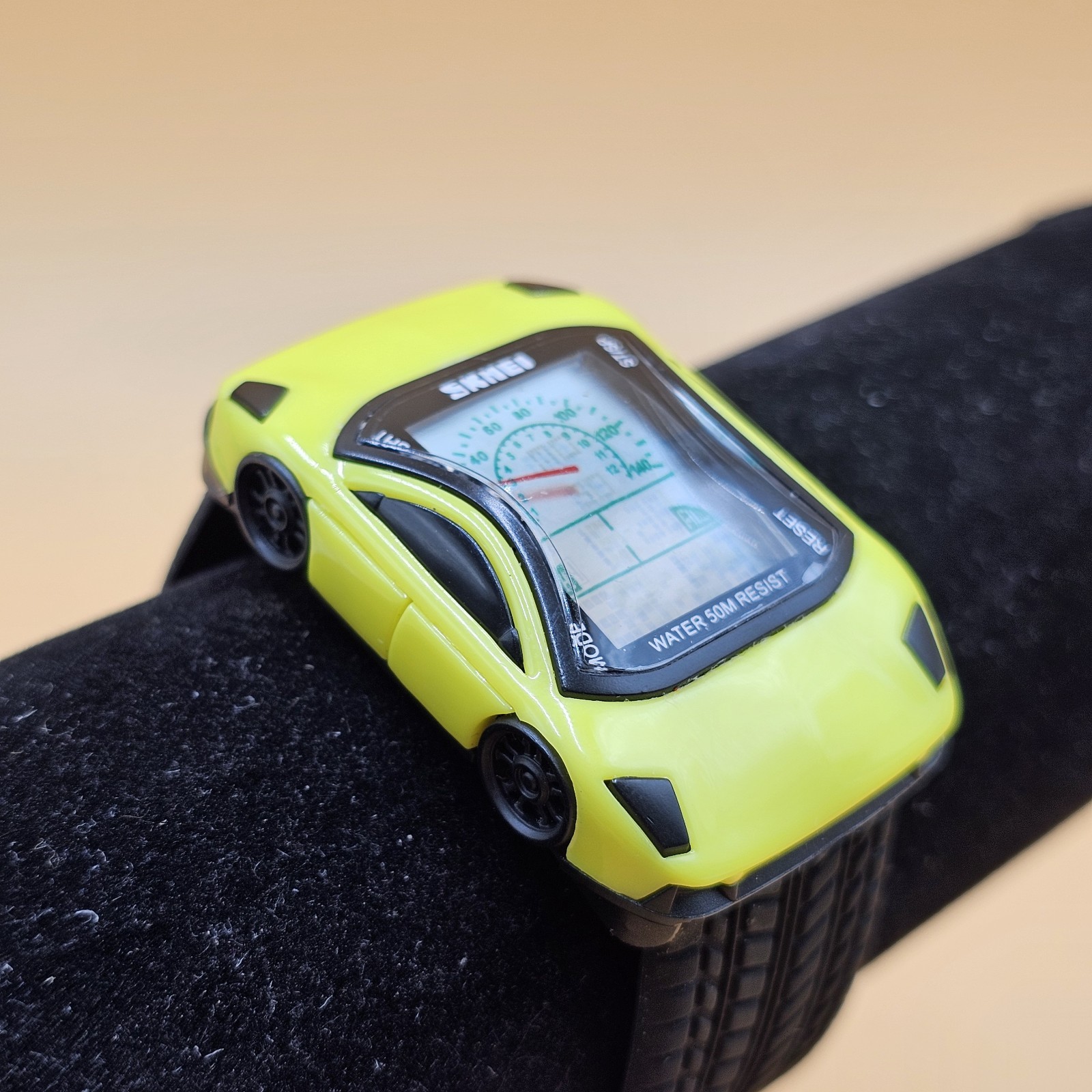 SKMEI Lamborghini Speedometer Men’s Digital Alarm Day/Date Watch New Battery