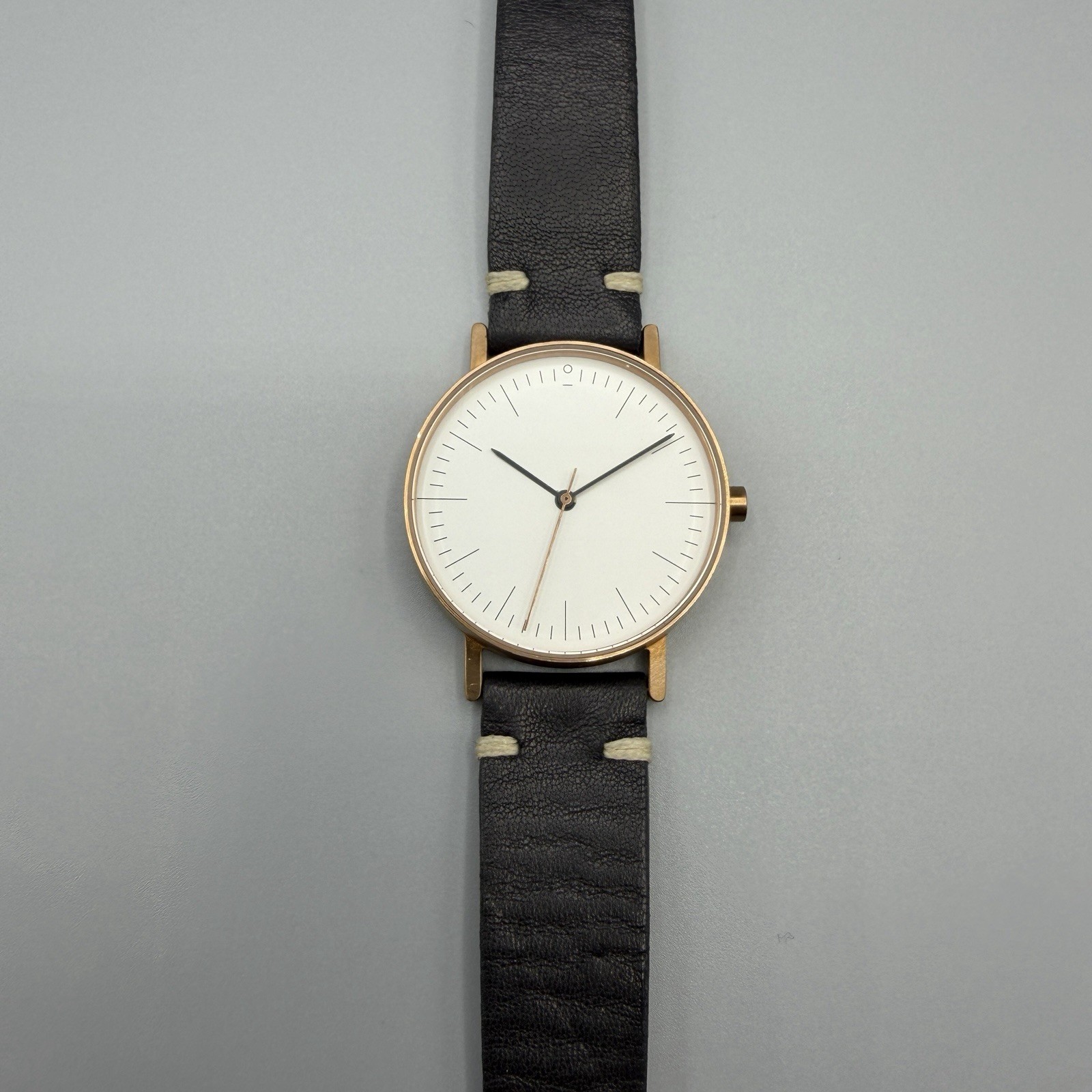 Stock Watches Australia S002R Rose Gold Blue Leather Strap – Severance Apple TV