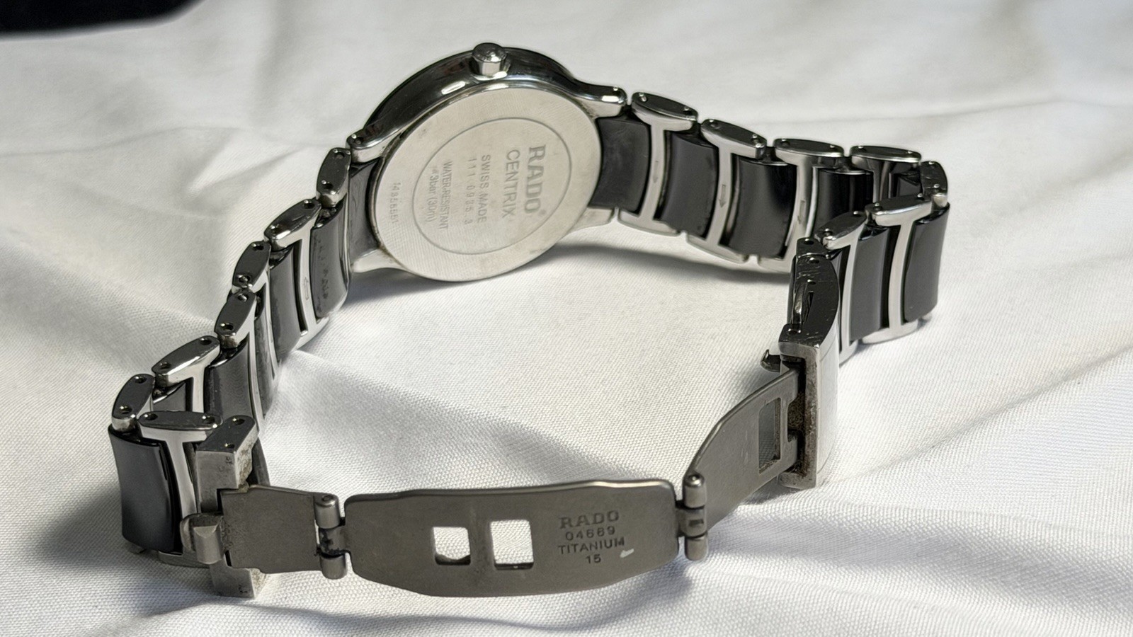 RADO Centrix Diamonds – Ceramic Ladies Watch 111.0939.3