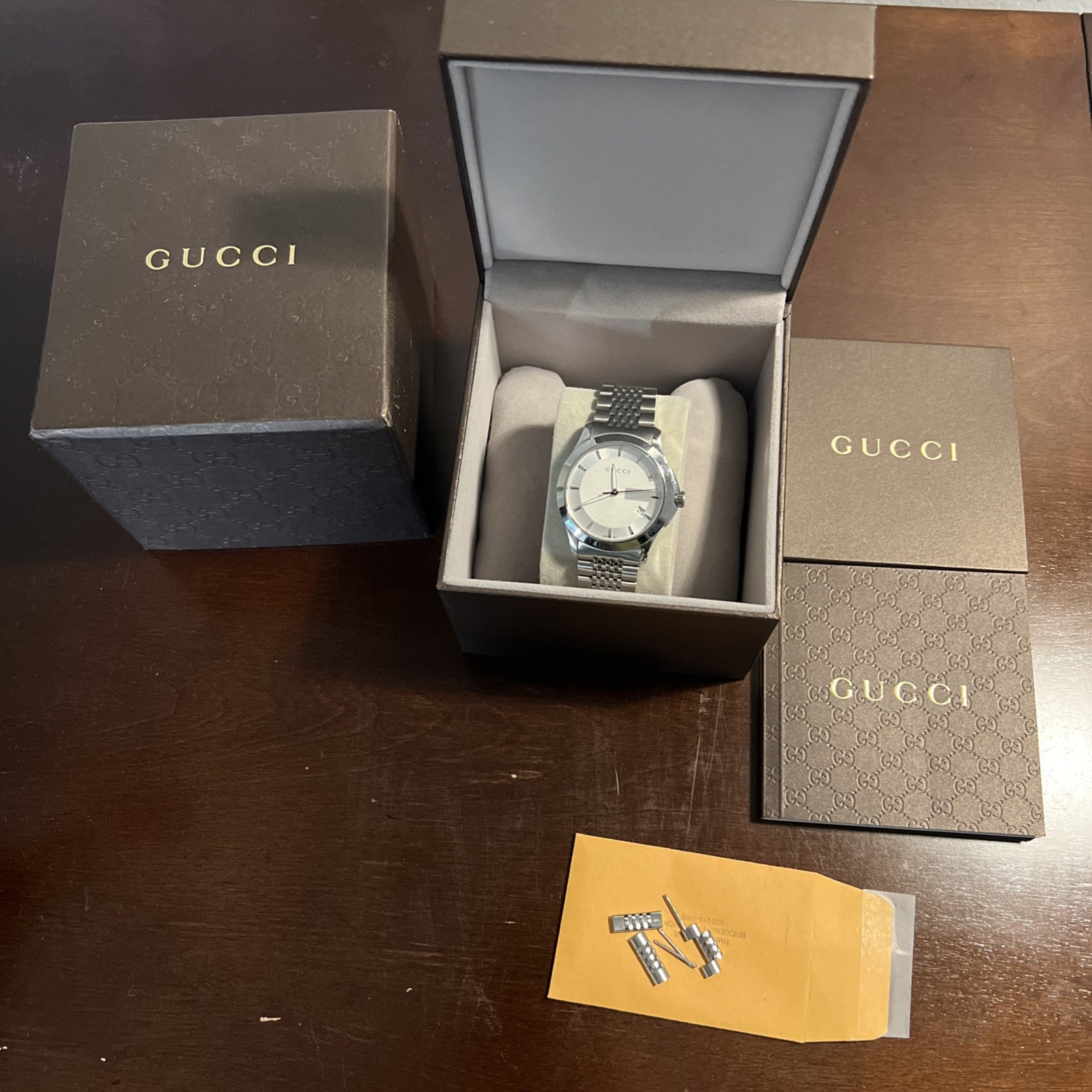 GUCCI G-Timeless 126.4 YA126442 Silver Dial Stainless Steel Unisex Watch 38mm