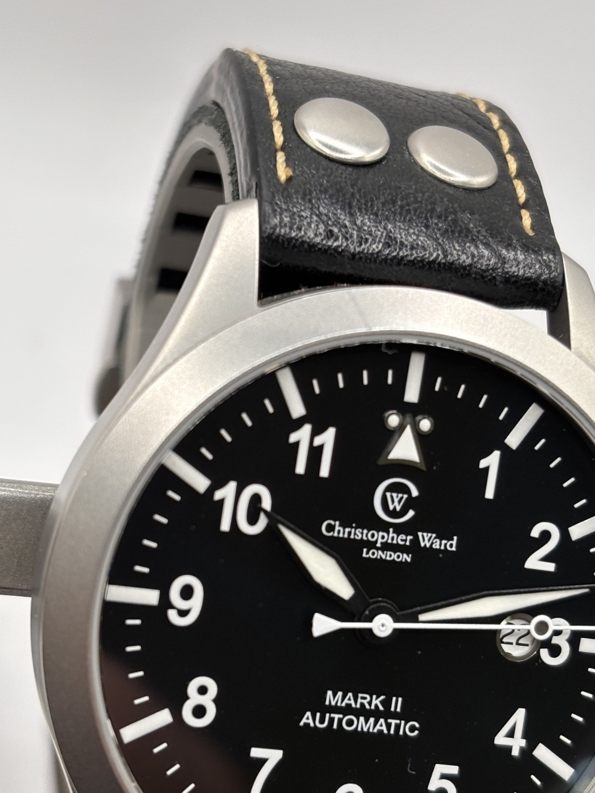 Christopher Ward C8 Pilot Mk2 44mm Aviation watch (06/2011) WH1522