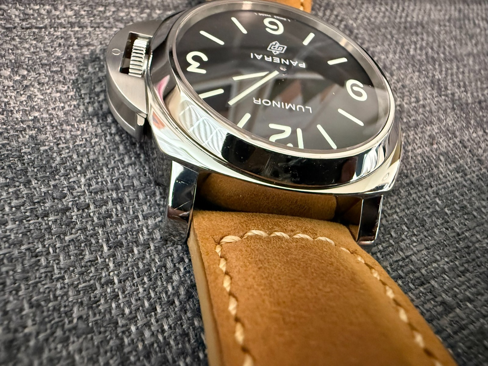 Panerai Luminor Base Logo PAM00000 — Manual Wind — Classic 44mm