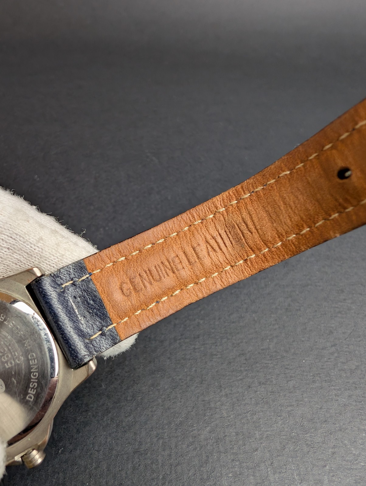 Balarinji Authentic Aboriginal Art Australia Watch Mens Womens Qantas art 30mm