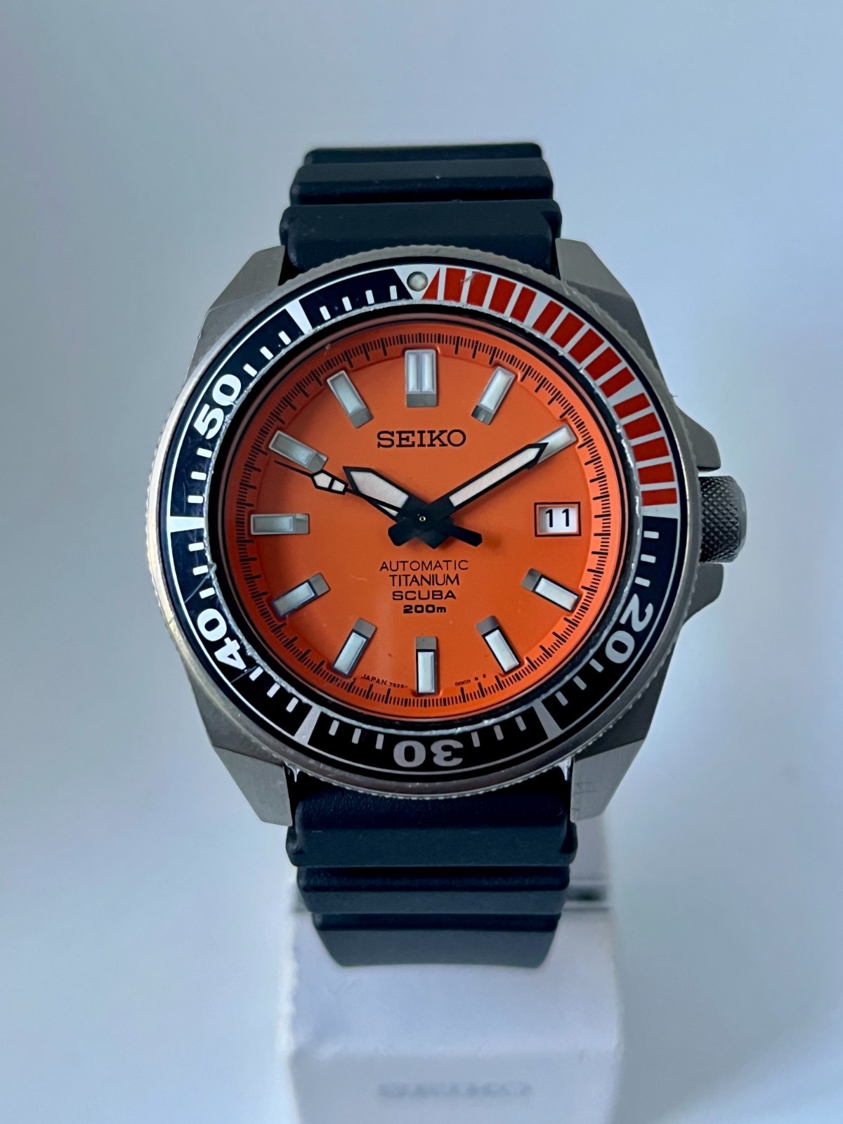 Seiko 7S25-00D0 Samurai SBDA005 Titanium Orange dial Men’s Watch – UK Seller