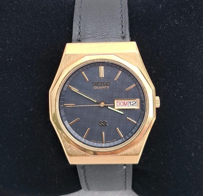 Vintage 1980s Seiko Quartz SQ 8C23-6059 A4 Waffle Pie Pan Day Date Watch Runs