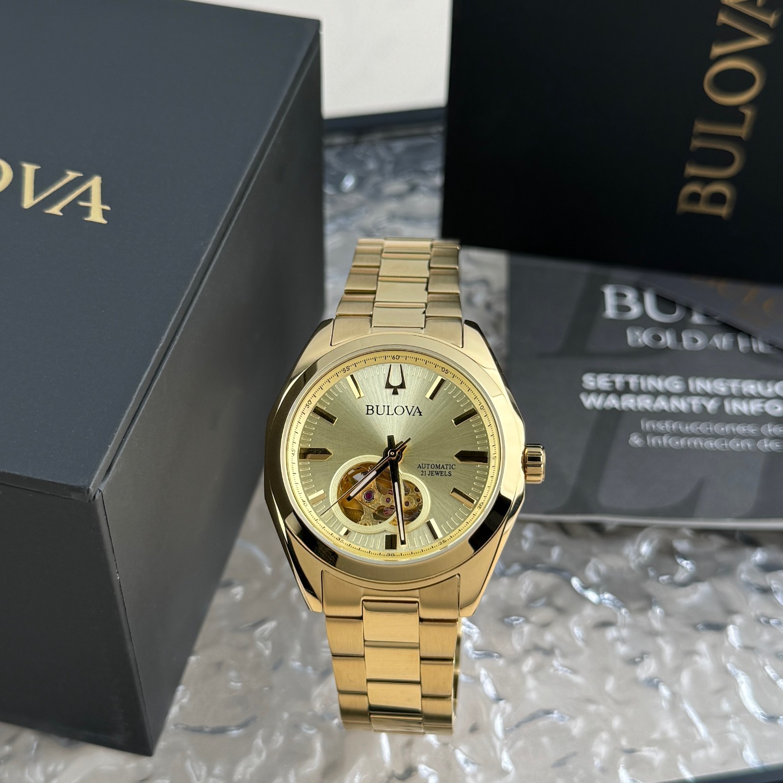 Bulova Classic Surveyor Automatic Champagne Dial Men’s watch 97A182