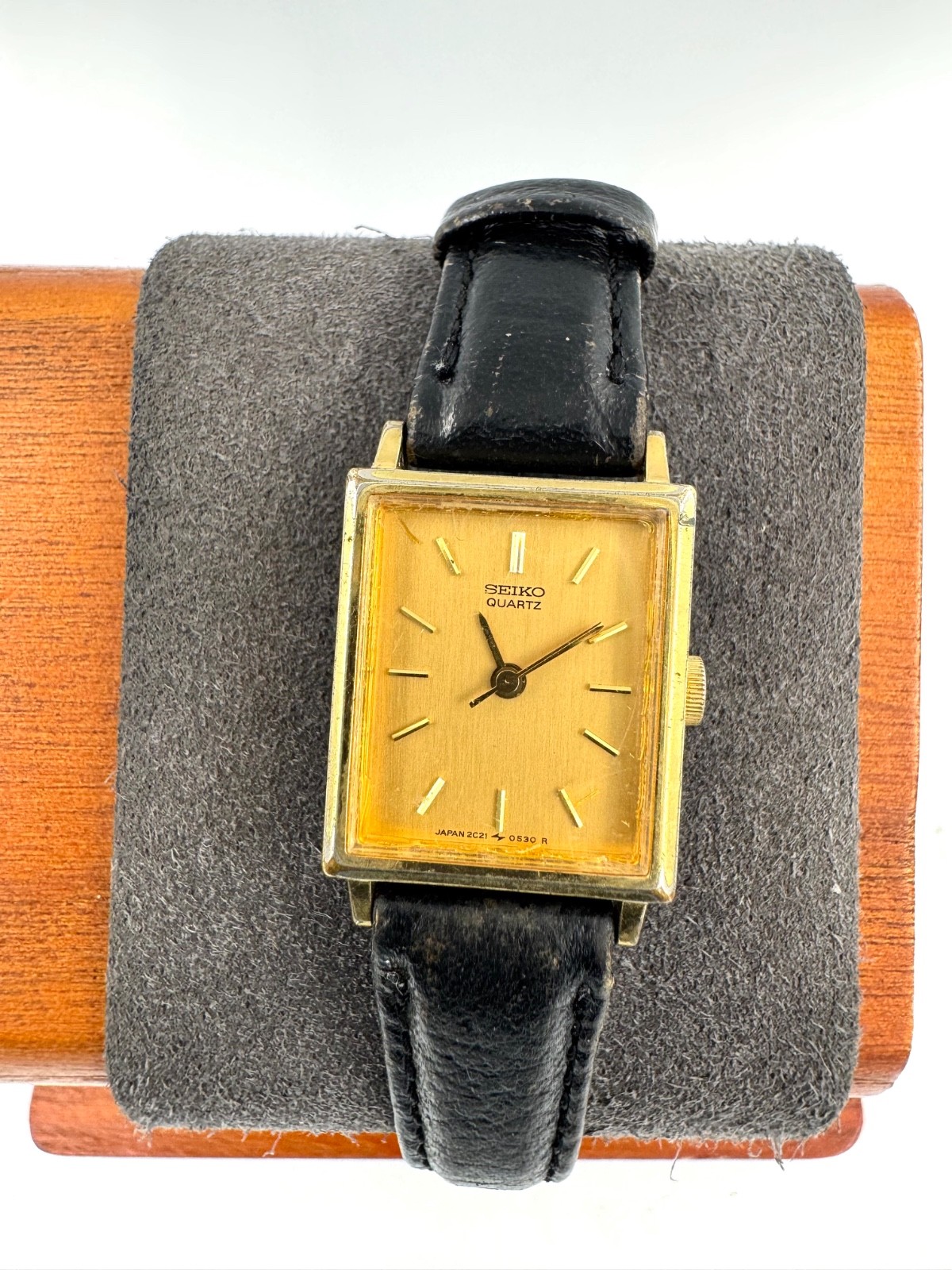 vintage seiko 16mm Women Quartz Watch New Battery working 2021-5190 TANK f2247