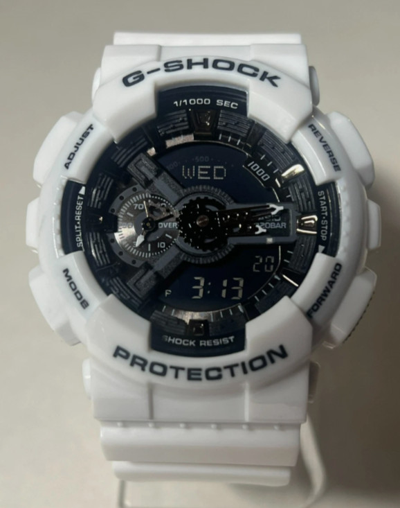 Casio G-Shock Men’s Analog-Digital Watch White Band with Black Gray GA-110GW-7A