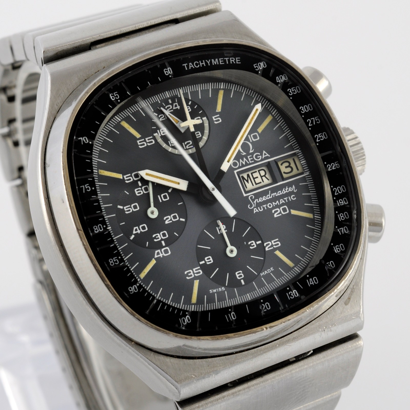 NO TARIFFS OMEGA SPEEDMASTER AUTOMATIC CHRONOGRAPH GENTS WATCH METAL BRACELET