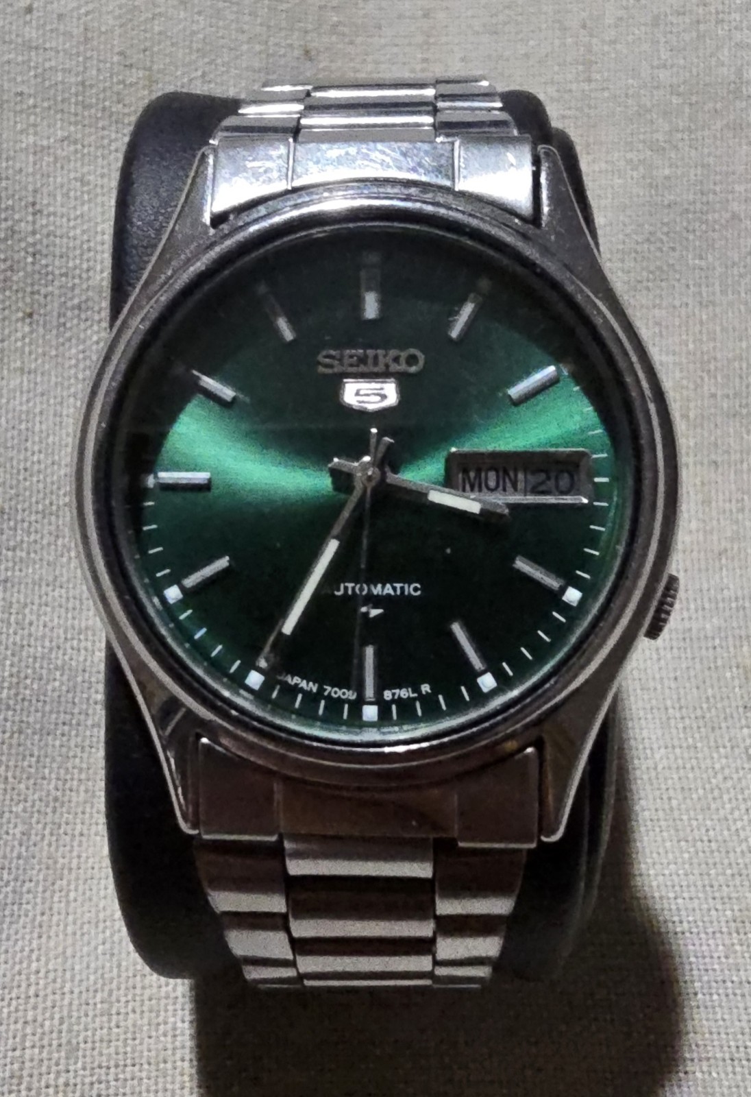 Seiko 5 Vintage Automatic Green Dial Day-Date Men’s Watch Japan Made