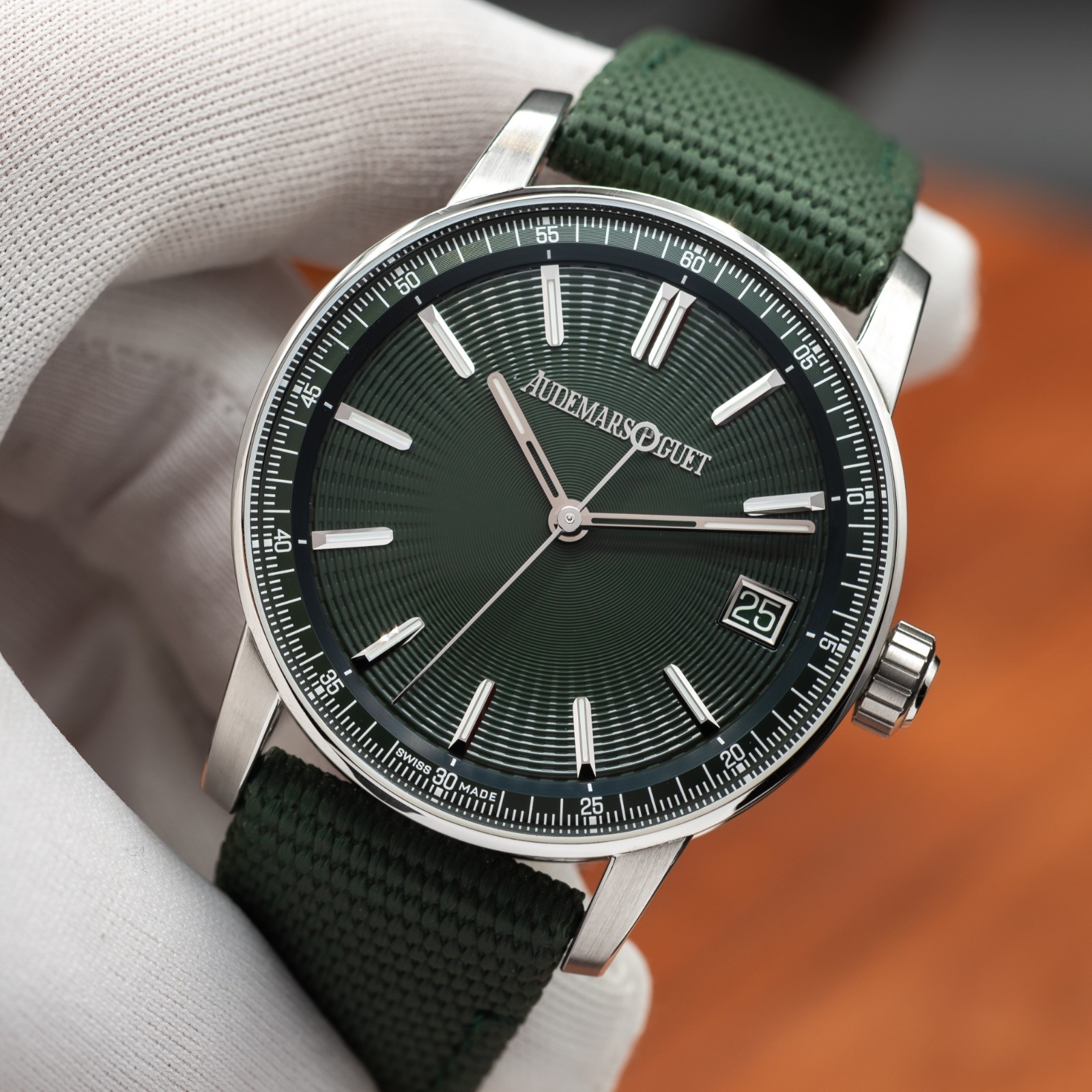 2025 NEW Audemars Piguet Code 11.59 Green Dial 41mm 15210ST.OO.A056KB.01
