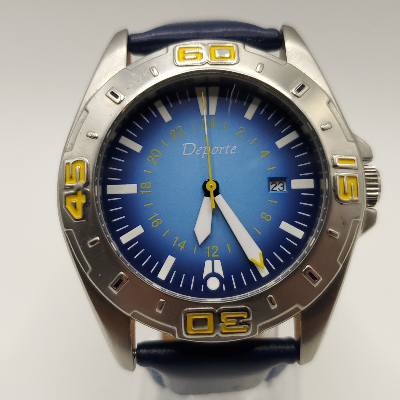 Deporte Mens Watch New Battery Blue/Yellow Date Dial 42mm Blue Band