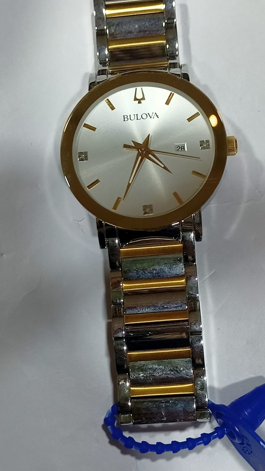 98D151 BULOVA SILVER DIAL STAINLESS STEEL MEN’S WATCH M-221