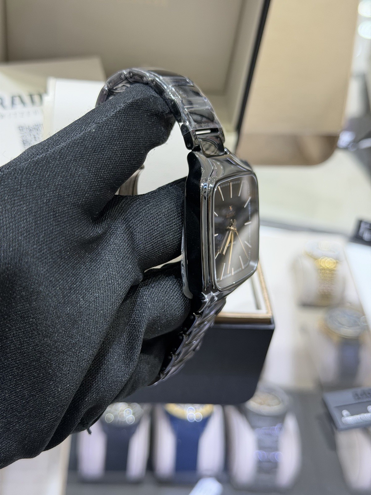 New Rado True Square Automatic High Tech Ceramic Black Dial Mens Watch R27078172