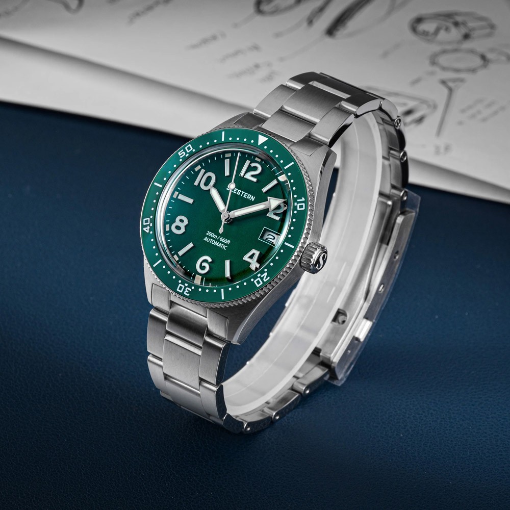 Seestern S434-2 Automatic Silver Green Date Sapphire Mesh Men’s Watch