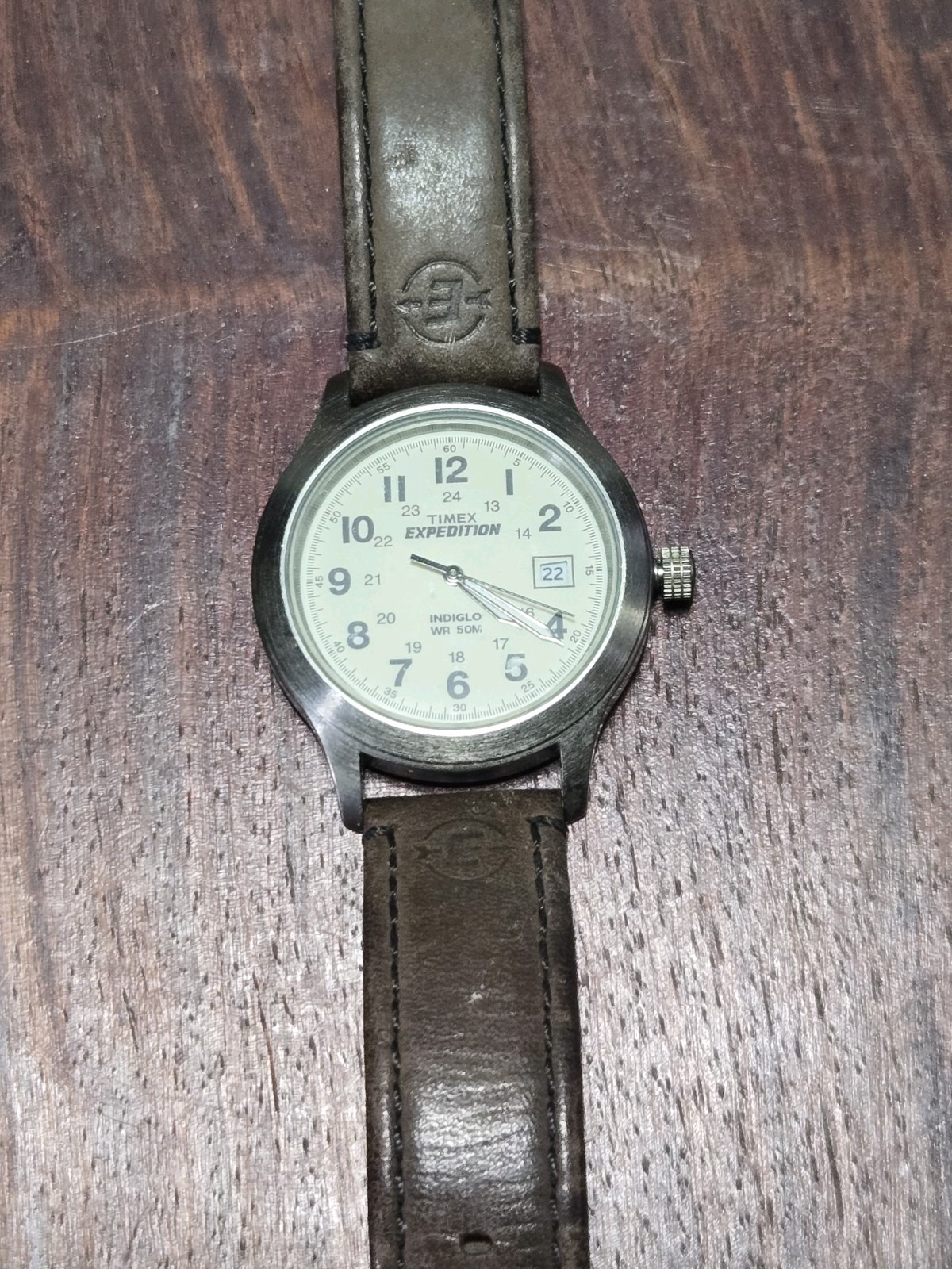 Timex Expedition Indiglo WR50 Wrist Watch. Has Battery