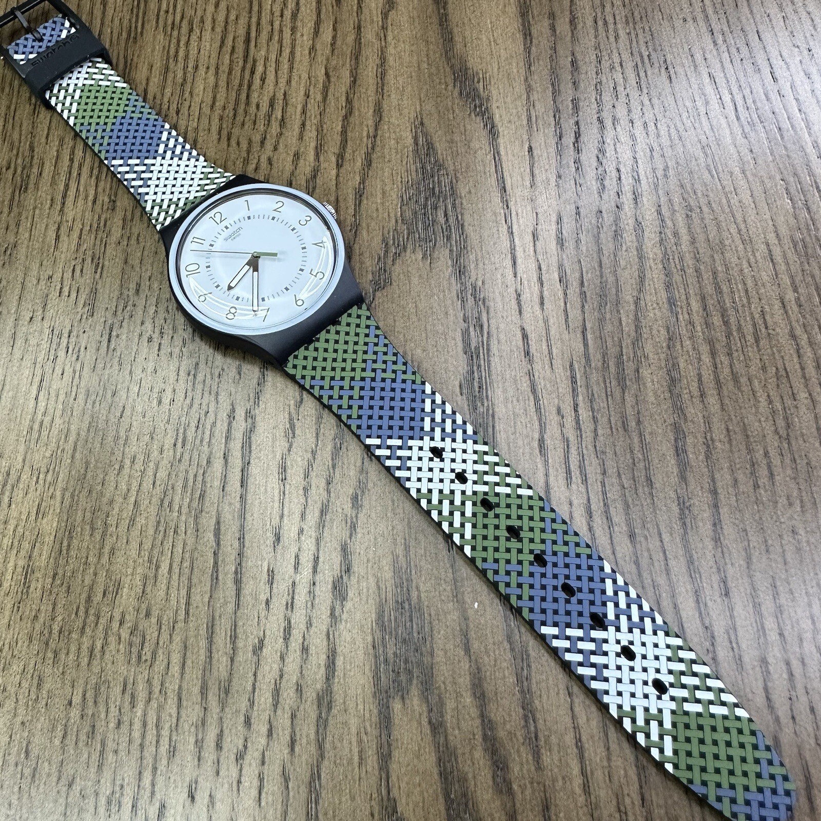 NEW✅ Swatch PULL-OVER New Gent Black Green Blue Silicone 41mm Mens Watch SUON115