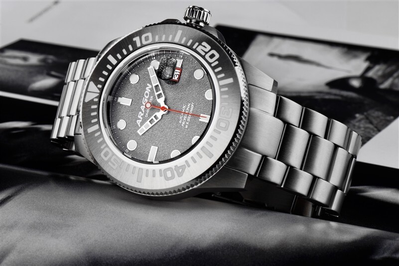 ARAGON Divemaster 2 NH35 Grey Sandstone 45mm Automatic 24 Jewels