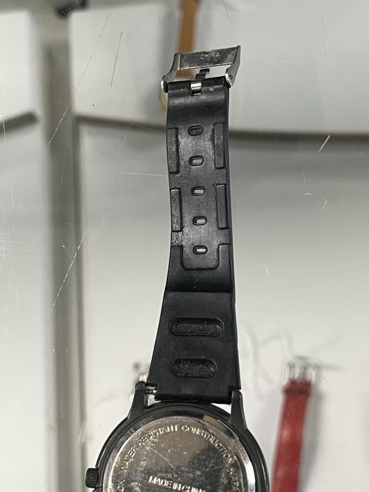 US Guide Black Plastic Resin Quartz Watch Unisex Men’s Wristwatch Military