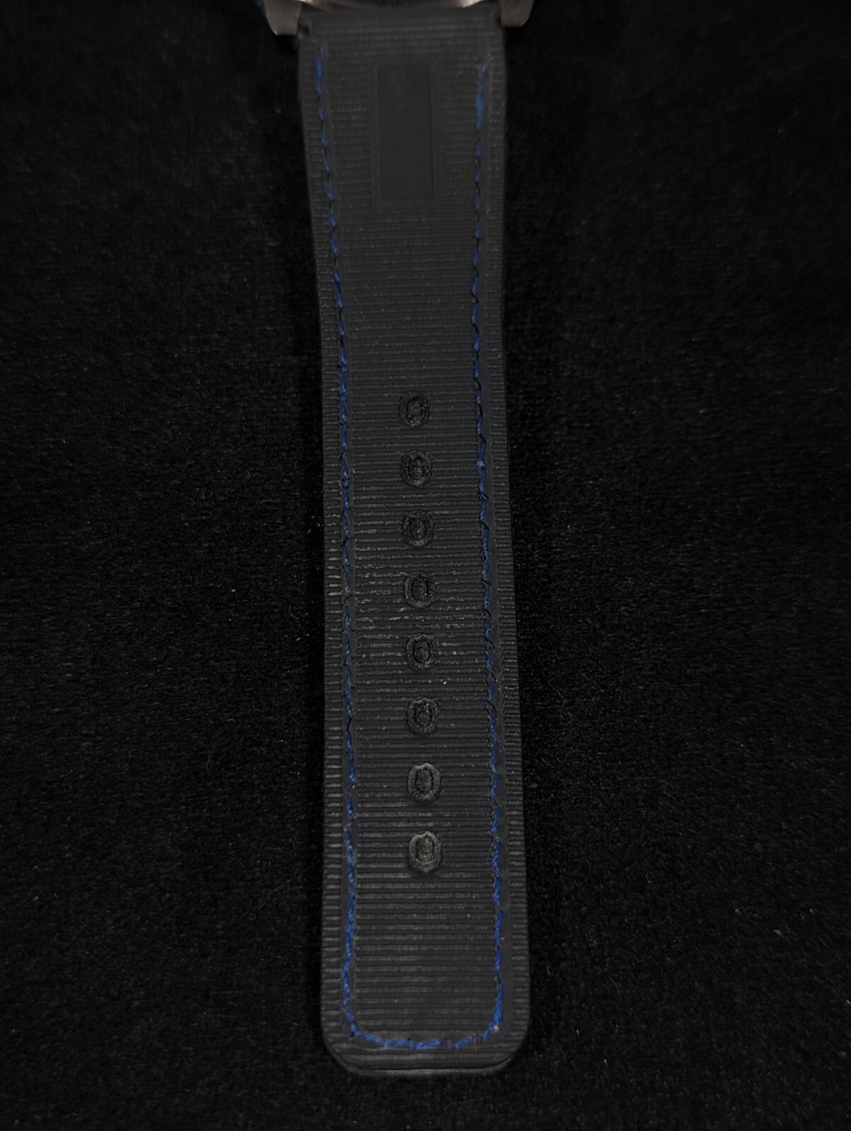 Charles Raymond Blue Dial Rotating Bezel Black Case Silicone Band Watch 8.5 In
