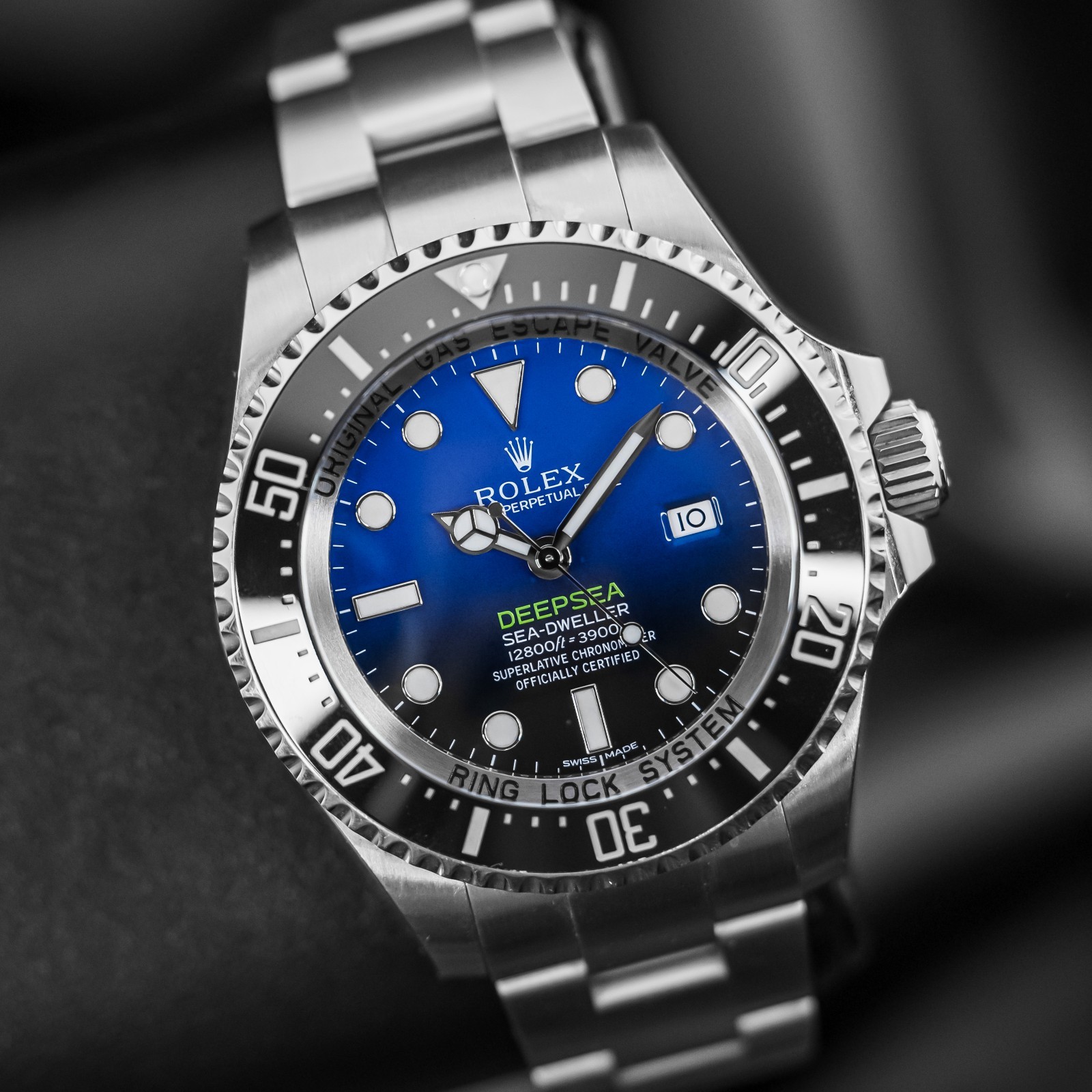 Rolex Sea-Dweller 116660 “James Cameron” Excellent Condition Box and Papers