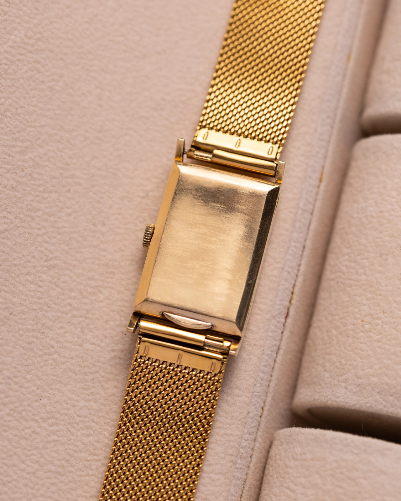 Omega 18k Solid Gold T17 – 1939