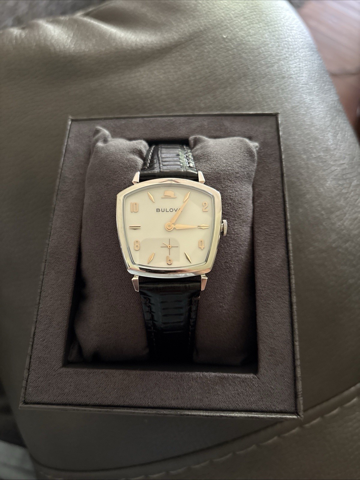 Bulova Men’s Frank Sinatra My Way Leather Strap Watch White Dial