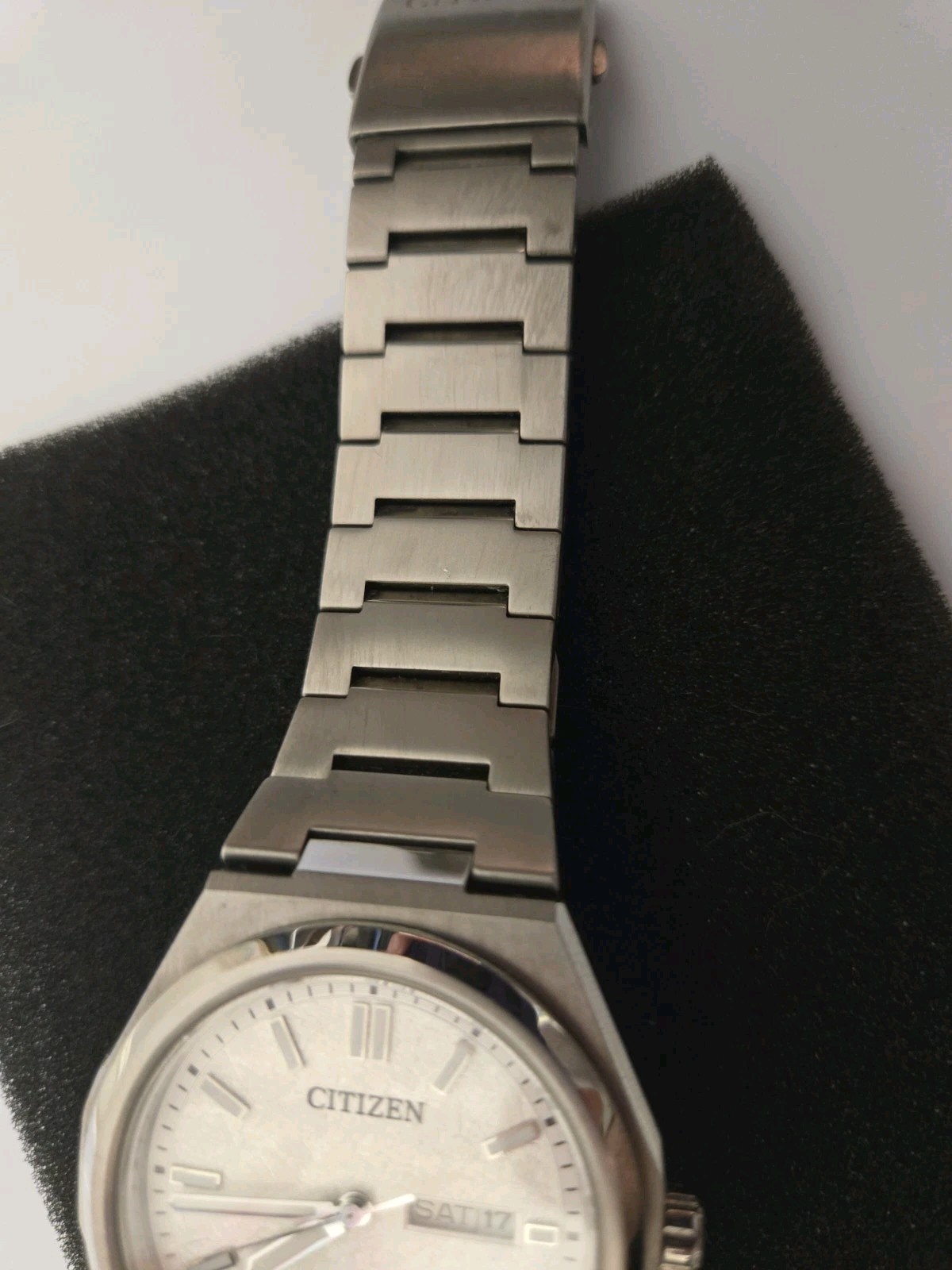 Citizen Eco-Drive Titanium White Dial Pre-Owned