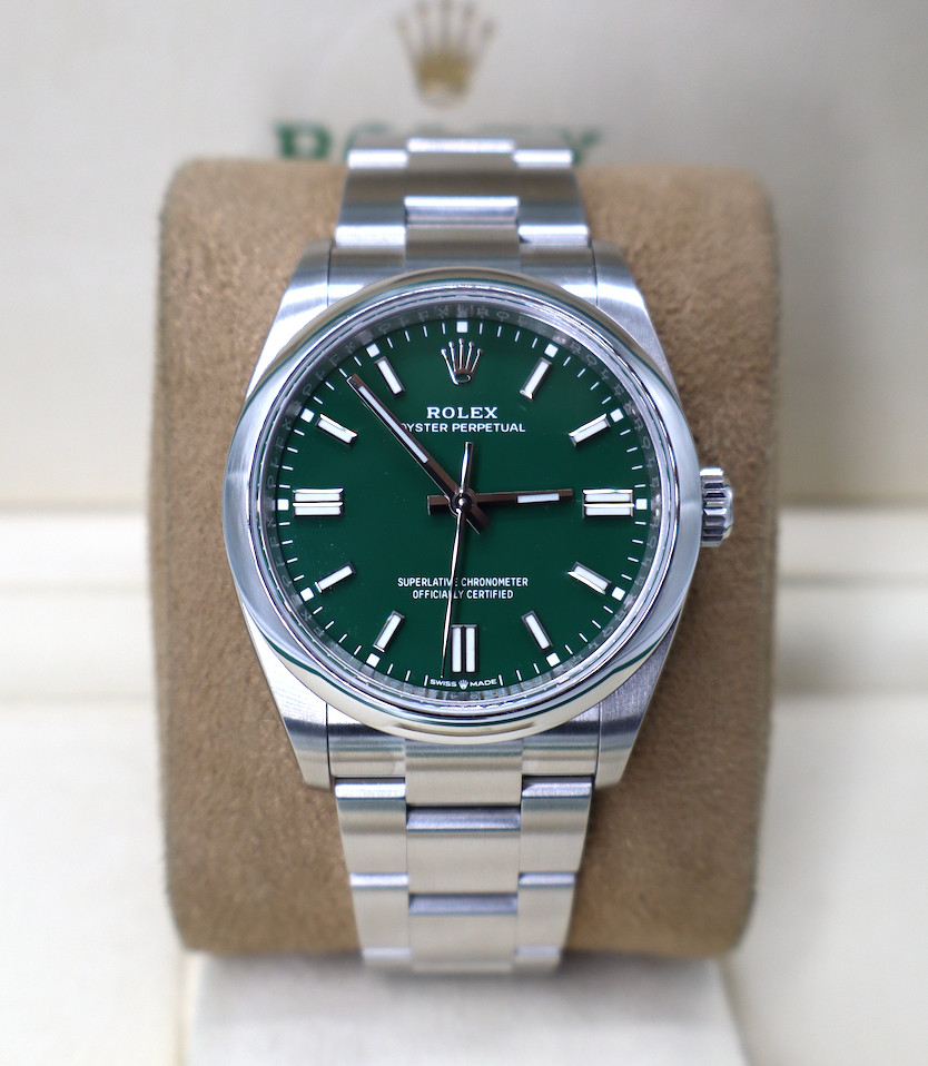 Rolex Oyster Perpetual 126000 Green Oyster Bracelet