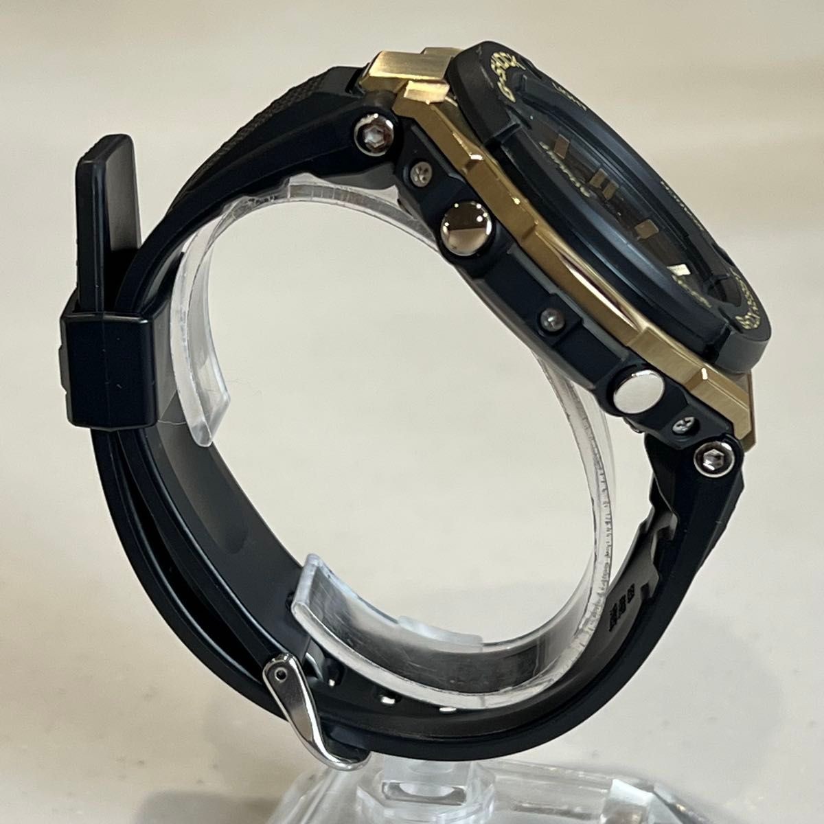 Excellent condition CASIO G SHOCK GST W100G Radio Solar Men s Watch G STEEL