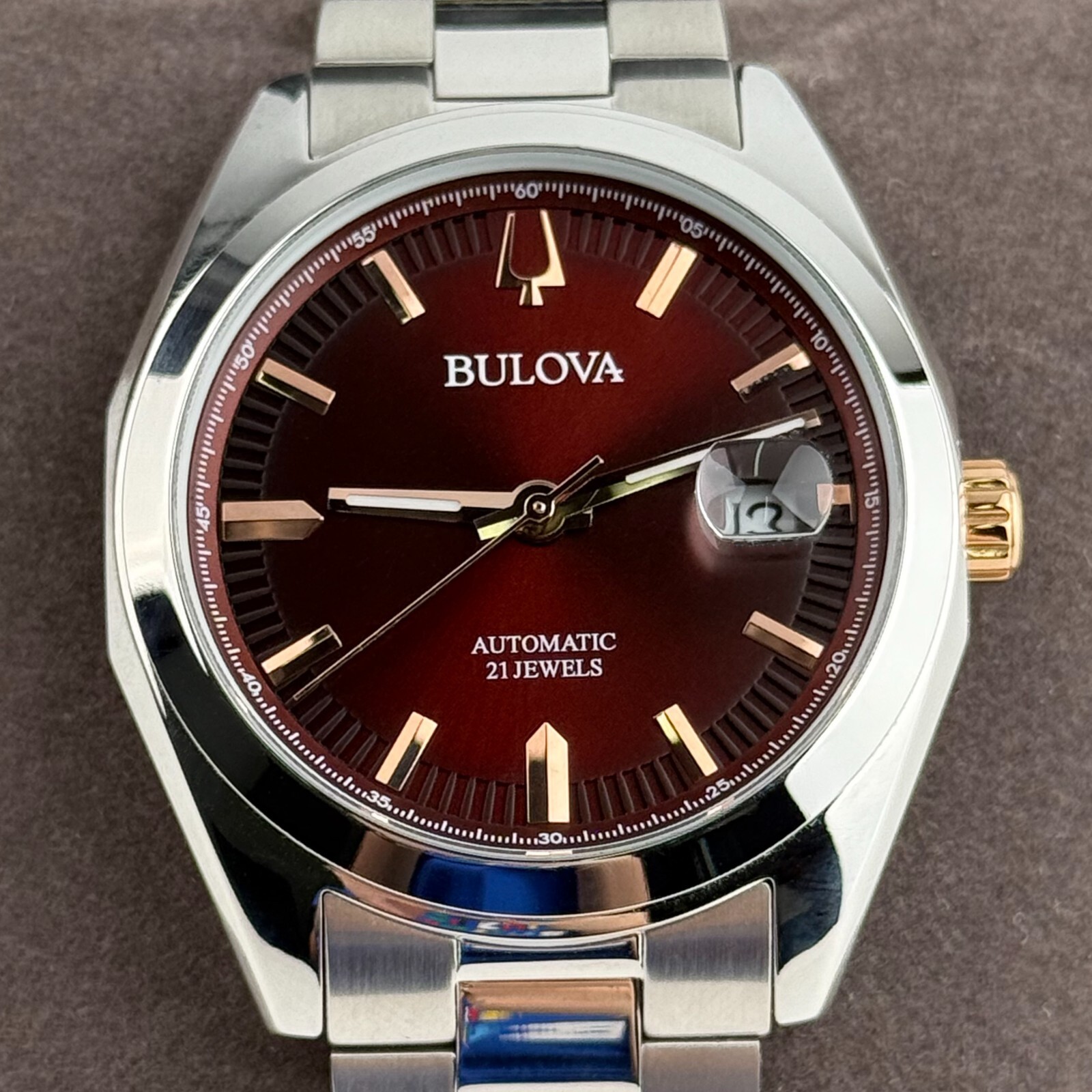 Bulova Surveyor Automatic Watch 39mm Red Dial Stainless Steel Men’s Watch 98B422
