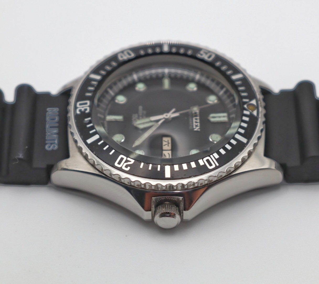 Vintage CITIZEN Diver’s Automatic 150m “PADDLE” 51-2273 Day/Date men’s watch