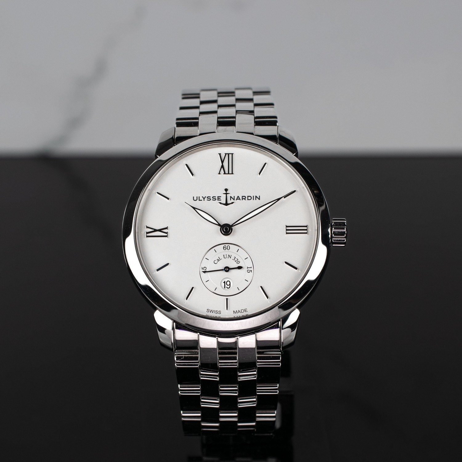 Ulysse Nardin Classico Silver Dial Steel Bracelet 2020 40MM 3203-136-7/30