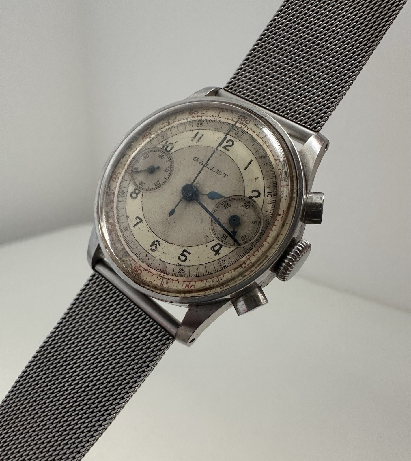 1940s Gallet Chronograph With a Decimal Scale And Bicolor Dial For Repair