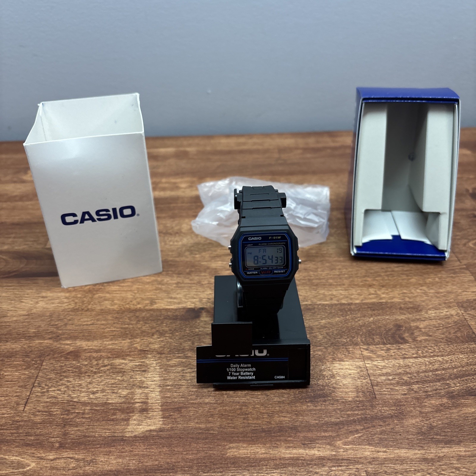 Casio F91W-1, Digital Chronograph Watch, Black Resin Band, Alarm, Date