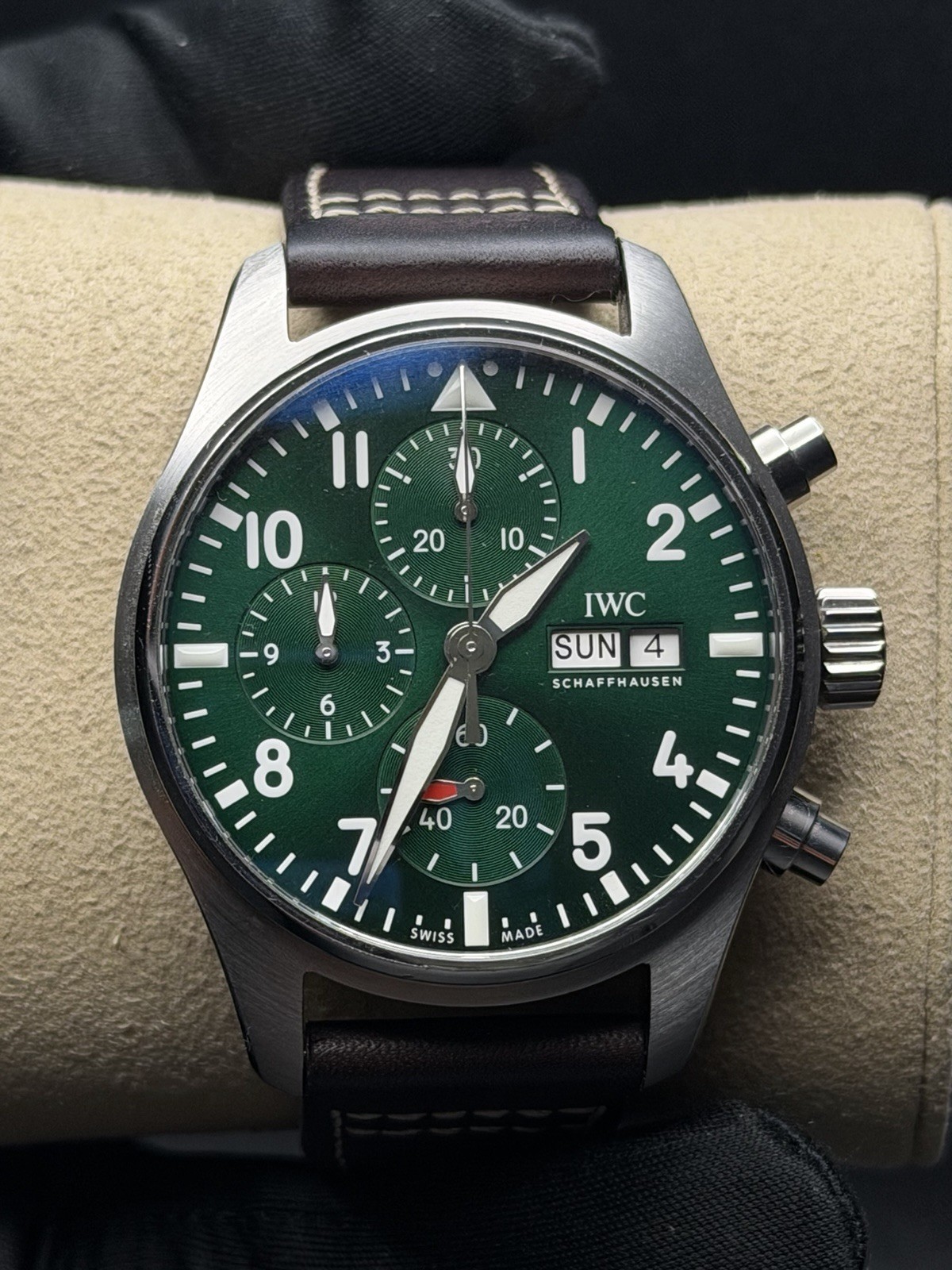 IWC Pilot Chrono Green Dial 41mm Ref. IW388103 Full Set + Extra OEM Strap
