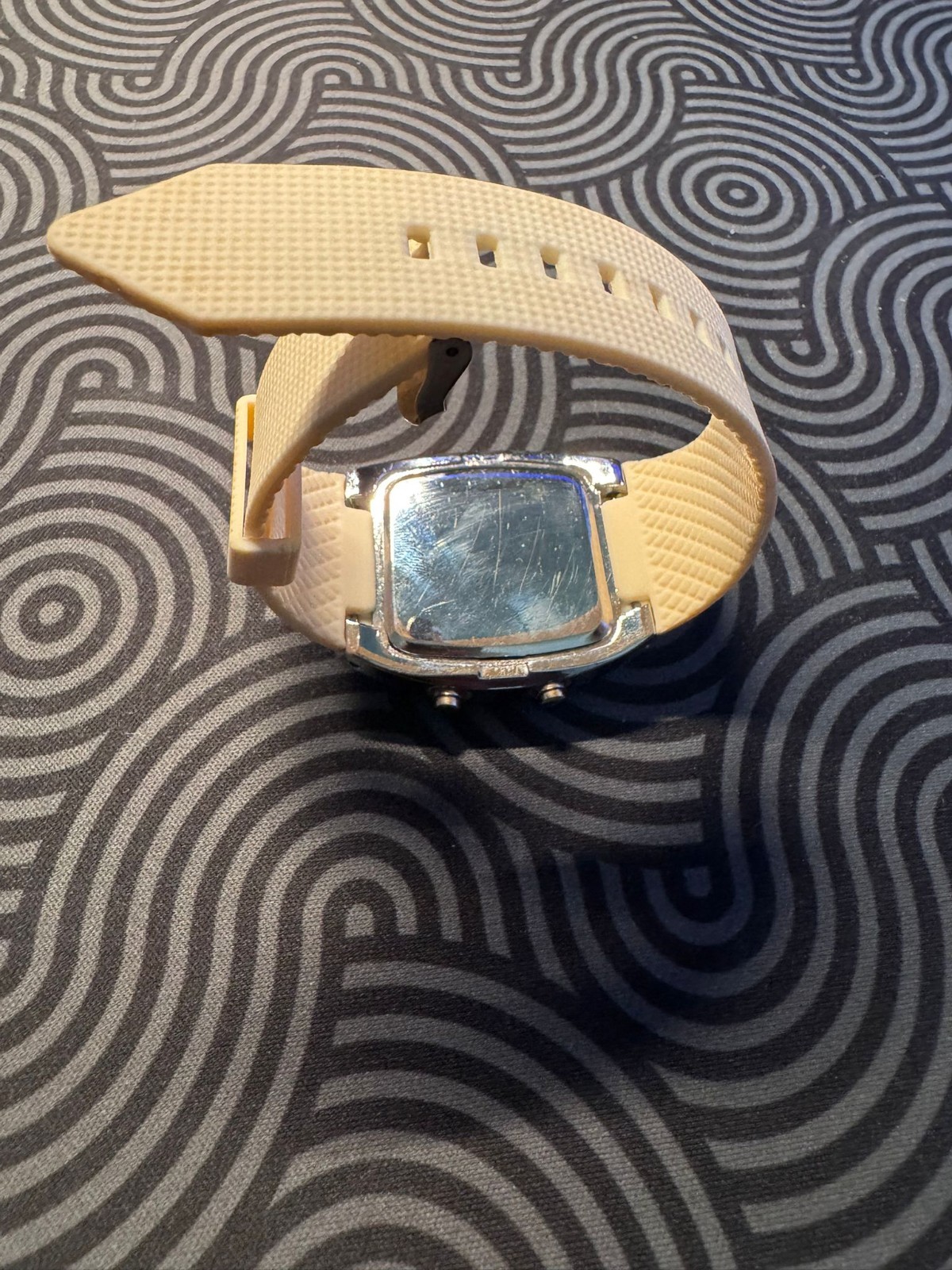 digital watch off white rubber strap, buttons, led and silver frame