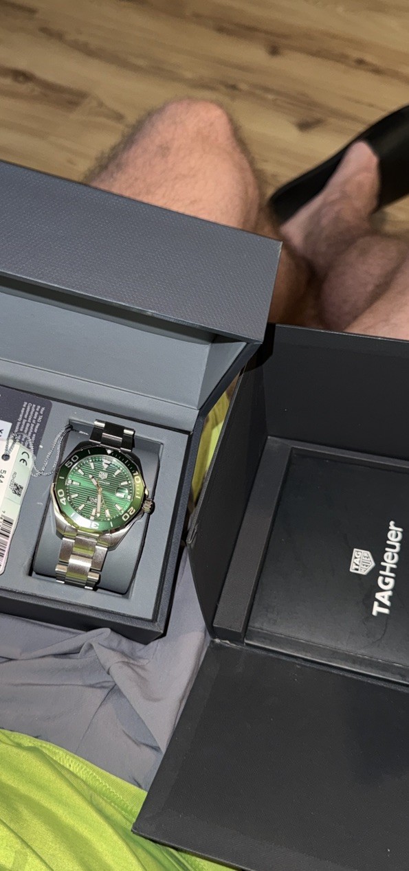 TAG Heuer Aquaracer Green Men’s Watch – WAY201S.BA0927