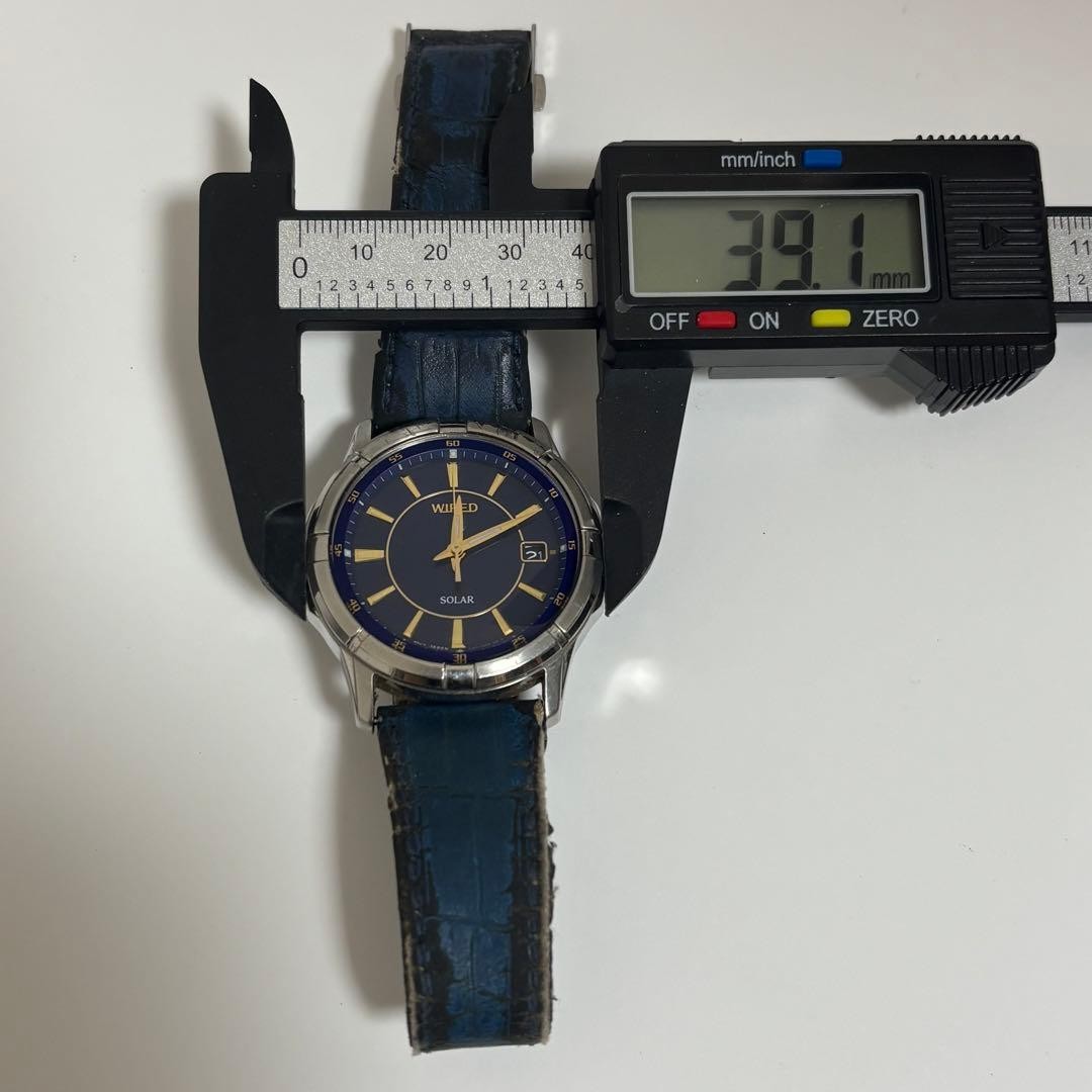 WIRED Solar Quartz Date Indicator Men’s Wristwatch Used