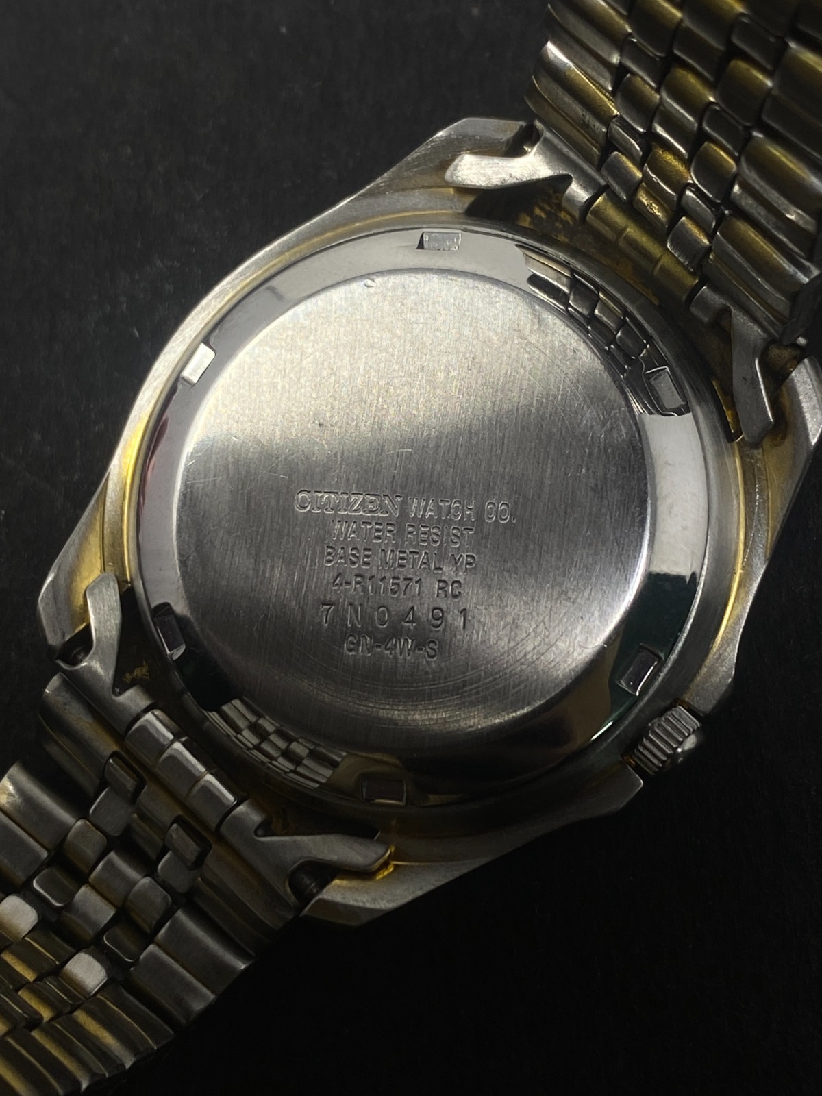 Vintage Citizen Automatic 8200A Japan Movement Day-Date Men’s Wrist Watch
