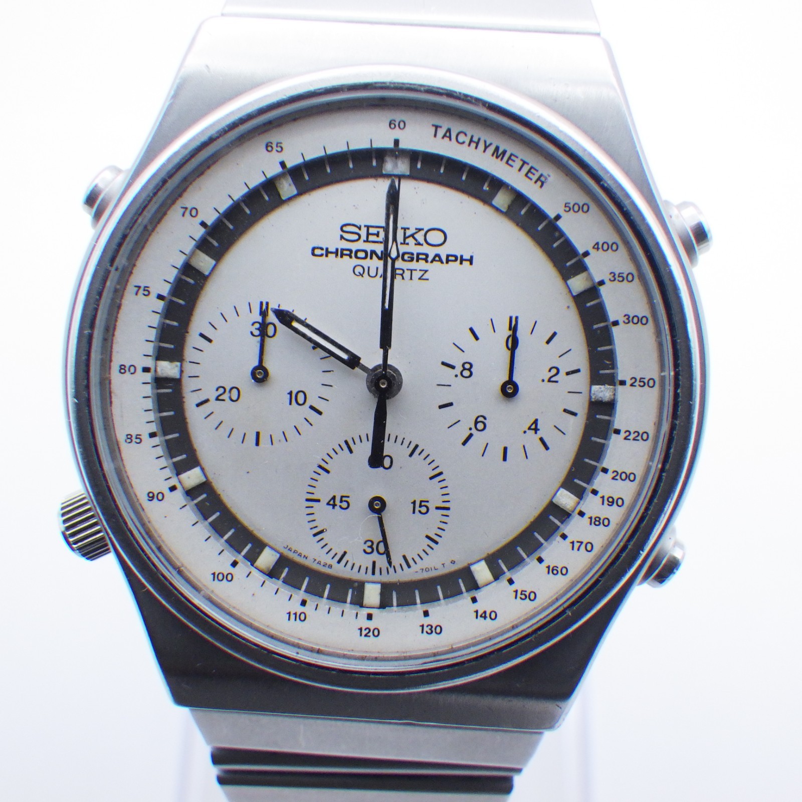 Seiko 7a28-7010 Quarts First Analog Chronograph in the world 1982