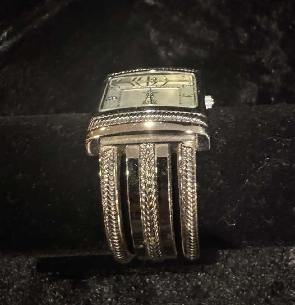 Premier Designs Cairo Silver Plated Women’s Cuff Watch RV $69