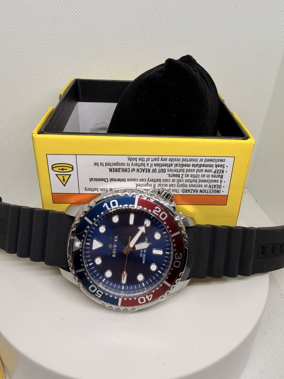 Invicta Pro Diver Quartz Blue Dial Pepsi Bezel Black 50mm Silicone Strap 30m Box